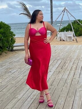 Runaway The Label Kelsi Mid Dress